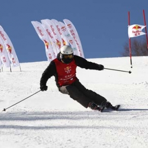 ����ţ���ڰ˽���Ұ��ѩ�հ���ᡱԲ������