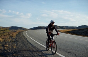 ��Ĳ��Ǵ̼� ����������ע��