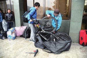 ��ѧ��ǧ�����д�ɽ������ɽ����(ͼ)